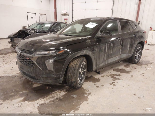 2025 CHEVROLET TRAX KL77LGEP7SC338238 Photo 1