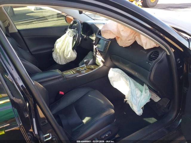 44498901 :رقم المزاد ، JTHBF5C20A5118070 vin ، 2010 Lexus Is 250 مزاد بيع