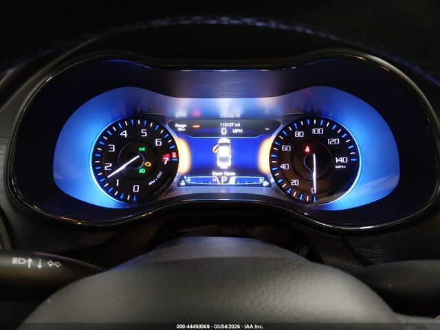 44498909 :رقم المزاد ، 1C3CCCDG3FN673829 vin ، 2015 Chrysler 200 S مزاد بيع