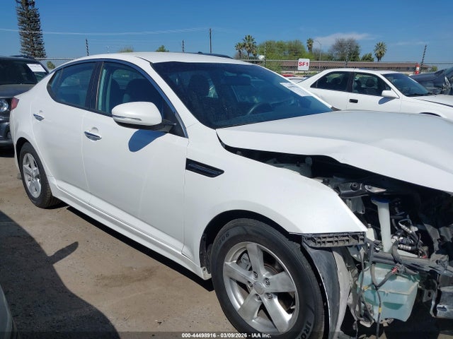 Продажа на аукционе авто 2015 Kia Optima Lx, vin: KNAGM4A73F5605337, номер лота: 44498916