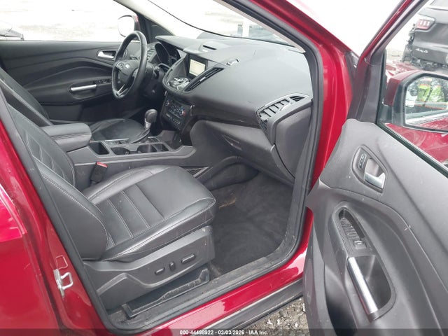 Ford Escape Titanium 2017 1FMCU9J93HUE74995 Image 18