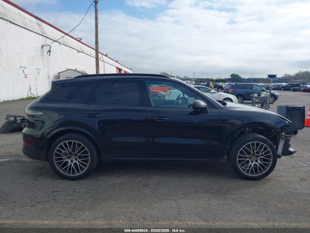 WP1AA2AY9PDA00890 Porsche Cayenne Platinum Edition
