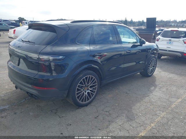 2023 PORSCHE CAYENNE WP1AA2AY9PDA00890 Photo 3