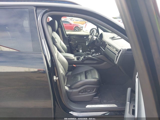 2023 PORSCHE CAYENNE WP1AA2AY9PDA00890 Photo 4