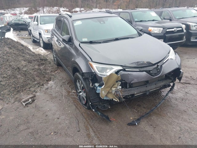 44498932 :رقم المزاد ، JTMBFREVXHJ170131 vin ، 2017 Toyota Rav4 Le مزاد بيع