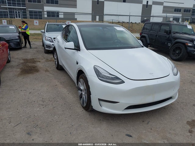 2023 TESLA MODEL Y 7SAYGDEEXPA037191