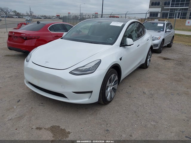 2023 TESLA MODEL Y 7SAYGDEEXPA037191 Photo 1