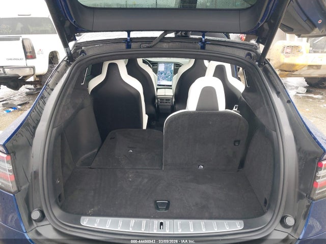 Продаж на аукціоні авто 2017 Tesla Model X 100d/75d/90d, vin: 5YJXCBE26HF077478, номер лоту: 44498943