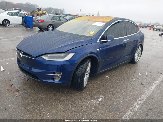 Продаж на аукціоні авто 2017 Tesla Model X 100d/75d/90d, vin: 5YJXCBE26HF077478, номер лоту: 44498943