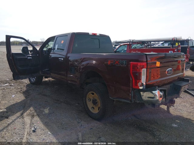 44498986 :رقم المزاد ، 1FT7W2BT0HEC08944 vin ، 2017 Ford F-250 Lariat مزاد بيع
