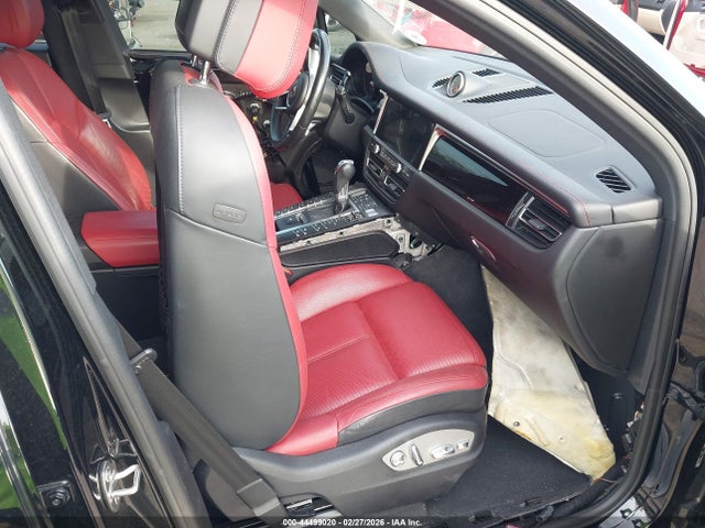 2020 PORSCHE MACAN WP1AB2A56LLB30533 Photo 4