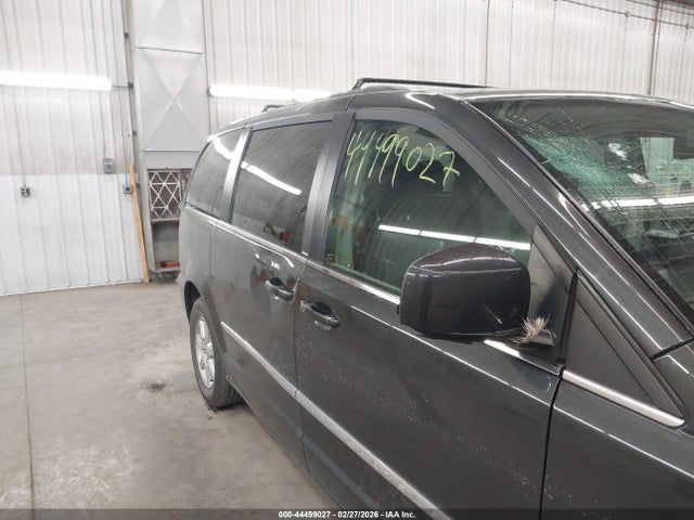 Продажа на аукционе авто 2012 Chrysler Town & Country Touring, vin: 2C4RC1BGXCR240147, номер лота: 44499027
