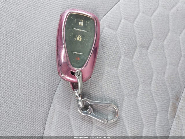 3GNAXHEVXKL304405 Chevrolet EQUINOX LS