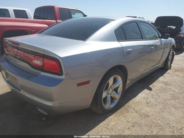 2014 Dodge Charger Se მანქანა იყიდება აუქციონზე, vin: 2C3CDXBG3EH168789, აუქციონის ნომერი: 44499059
