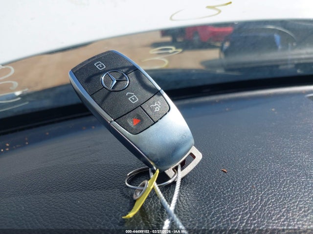 W1KWF8DB7MR642984 Mercedes-Benz C 300 Sedan
