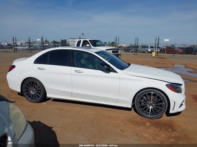 W1KWF8DB7MR642984 Mercedes-Benz C 300 Sedan