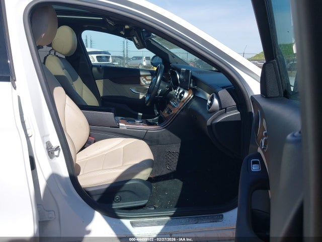 W1KWF8DB7MR642984 Mercedes-Benz C 300 Sedan