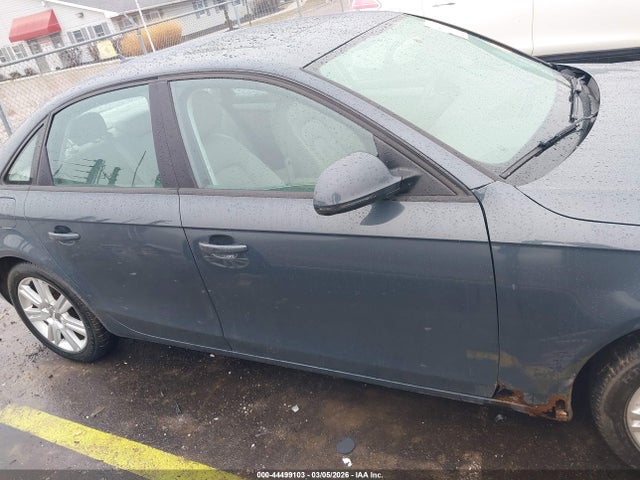 Продажа на аукционе авто 2009 Audi A4 2.0t Premium, vin: WAULF78KX9N074260, номер лота: 44499103
