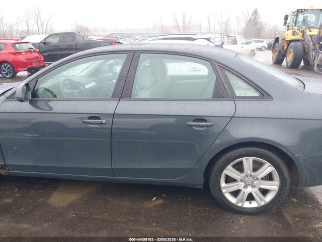 Продажа на аукционе авто 2009 Audi A4 2.0t Premium, vin: WAULF78KX9N074260, номер лота: 44499103