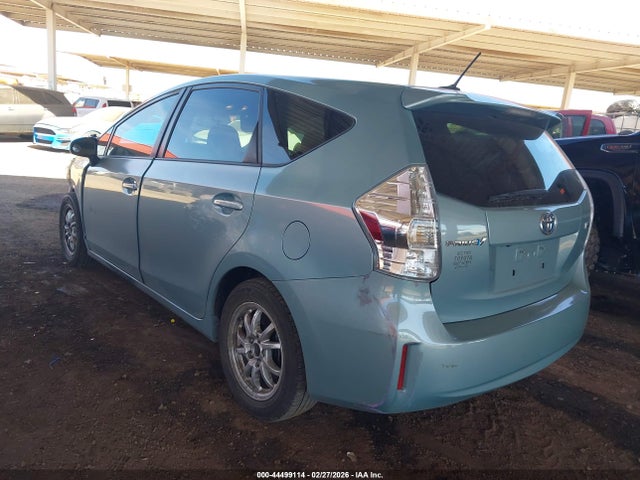 JTDZN3EU1E3320553 Toyota Prius V Three