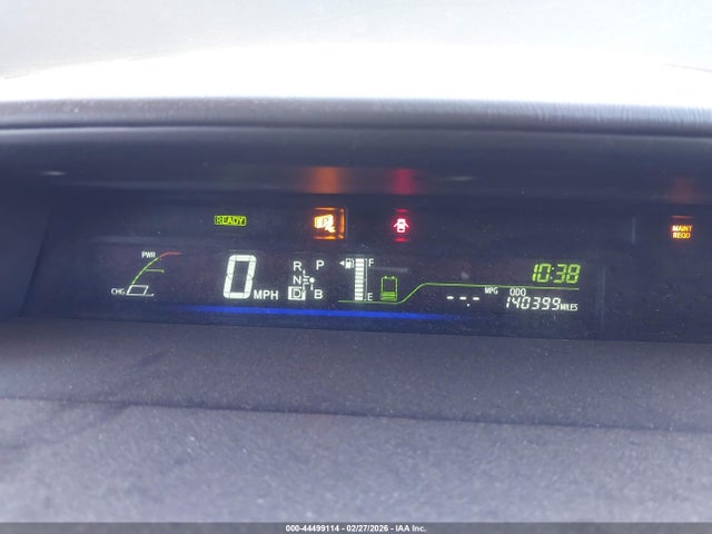 JTDZN3EU1E3320553 Toyota Prius V Three