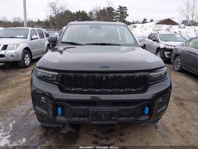 44499127 :رقم المزاد ، 1C4RJYB63P8908779 vin ، 2023 Jeep Grand Cherokee 4xe 30th Anniversary مزاد بيع
