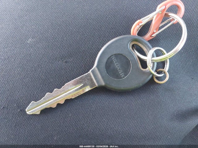 Продаж на аукціоні авто 2000 Chrysler Voyager, vin: 2C4GJ2535YR740624, номер лоту: 44499130