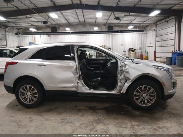 2017 Cadillac Xt5 Luxury მანქანა იყიდება აუქციონზე, vin: 1GYKNDRS0HZ212758, აუქციონის ნომერი: 44499152