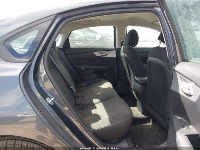 2023 Kia Forte Lxs მანქანა იყიდება აუქციონზე, vin: 3KPF24AD6PE661014, აუქციონის ნომერი: 44499171