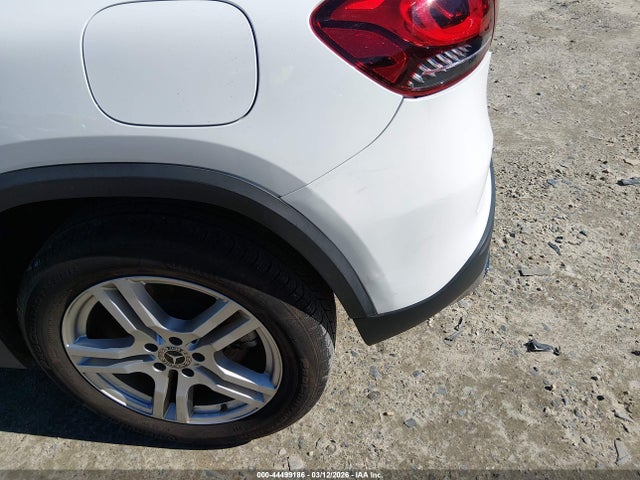 44499186 :رقم المزاد ، W1N4N4GB9MJ117778 vin ، 2021 Mercedes-benz Gla 250 مزاد بيع