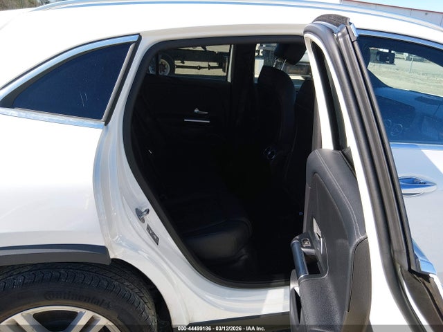 44499186 :رقم المزاد ، W1N4N4GB9MJ117778 vin ، 2021 Mercedes-benz Gla 250 مزاد بيع