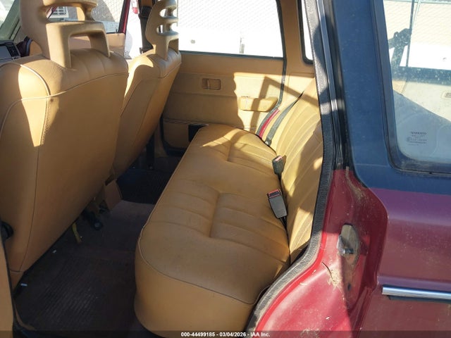 1990 Volvo 240 Dl მანქანა იყიდება აუქციონზე, vin: YV1AA8850L1870291, აუქციონის ნომერი: 44499185