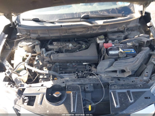 KNMAT2MV0HP607595 Nissan ROGUE SV