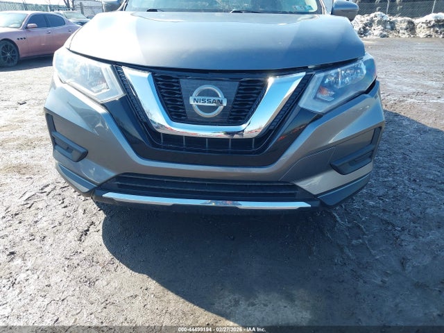 KNMAT2MV0HP607595 Nissan ROGUE SV