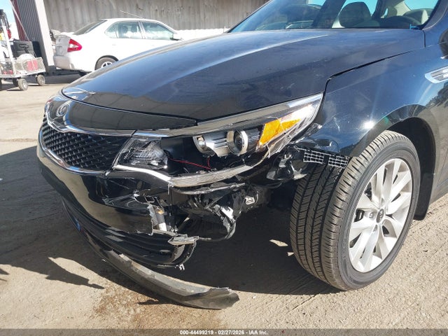 5XXGT4L33JG259052 KIA Optima Lx