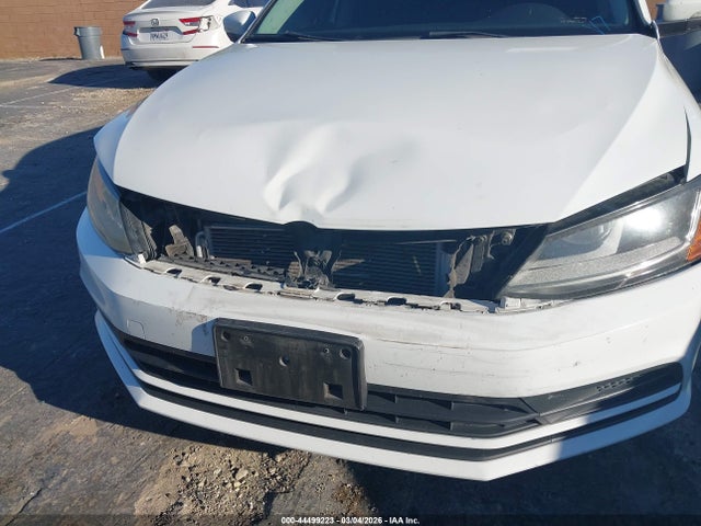 2017 Volkswagen Jetta 1.4t Se მანქანა იყიდება აუქციონზე, vin: 3VWDB7AJ6HM285286, აუქციონის ნომერი: 44499223