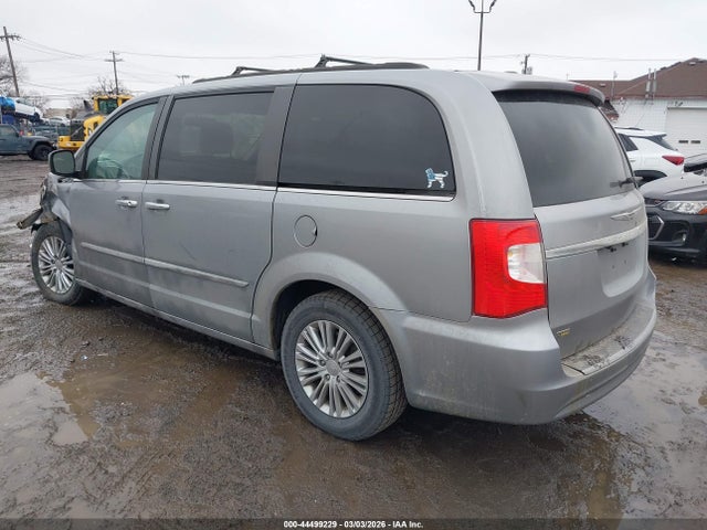 44499229 :رقم المزاد ، 2C4RC1CG1FR661211 vin ، 2015 Chrysler Town & Country Touring-l مزاد بيع