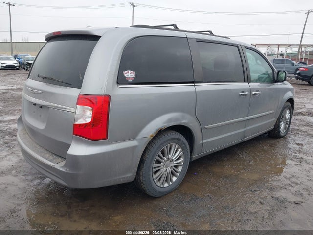 44499229 :رقم المزاد ، 2C4RC1CG1FR661211 vin ، 2015 Chrysler Town & Country Touring-l مزاد بيع
