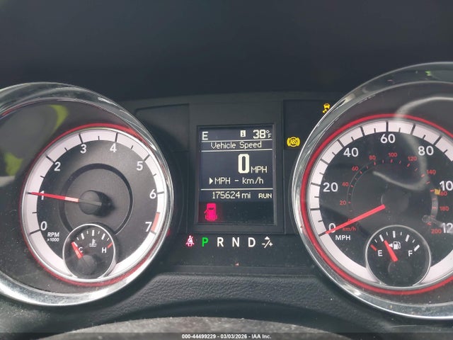 44499229 :رقم المزاد ، 2C4RC1CG1FR661211 vin ، 2015 Chrysler Town & Country Touring-l مزاد بيع