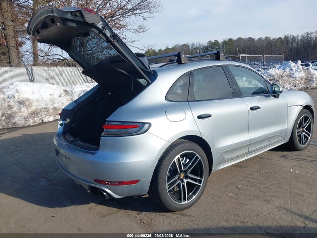 2020 PORSCHE MACAN WP1AF2A57LLB60838 Photo 3