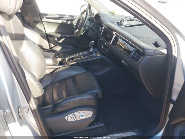 2020 PORSCHE MACAN WP1AF2A57LLB60838 Photo 4
