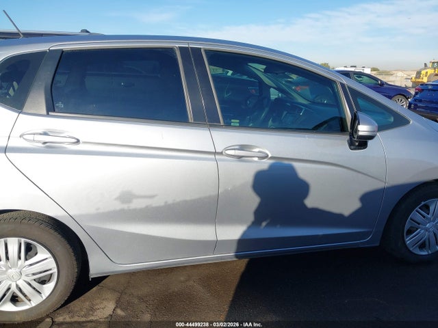3HGGK5H46KM725956 Honda FIT LX