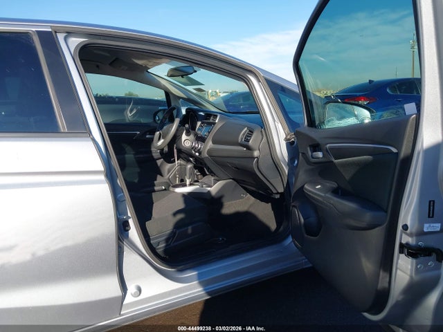 3HGGK5H46KM725956 Honda FIT LX