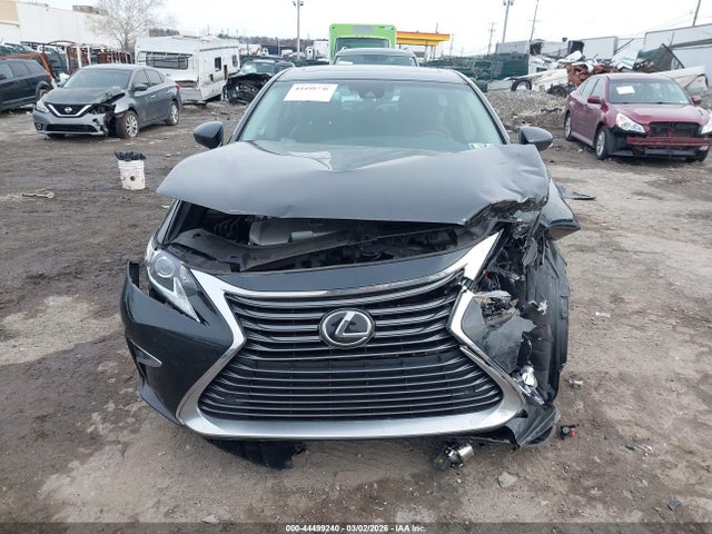 44499240 :رقم المزاد ، 58ABK1GG2HU070524 vin ، 2017 Lexus Es 350 مزاد بيع