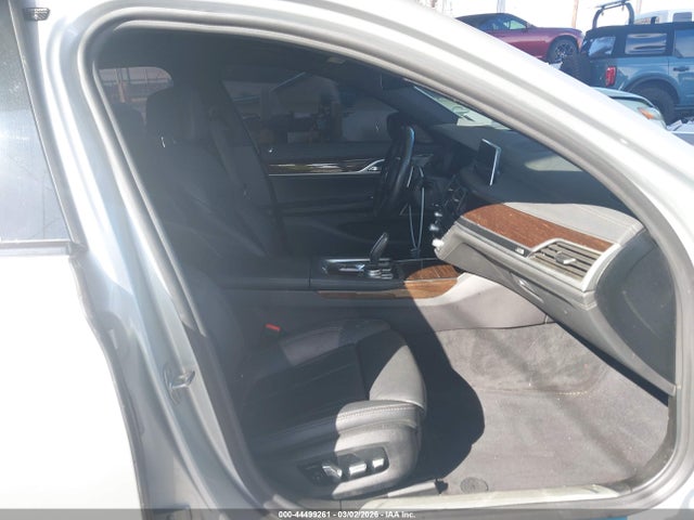 Продажа на аукционе авто 2020 Bmw 740i, vin: WBA7T2C02LGL17400, номер лота: 44499261