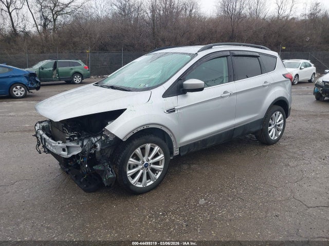 1FMCU9HD7KUA43898 Ford ESCAPE SEL