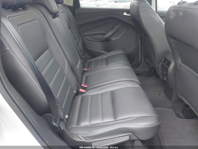 1FMCU9HD7KUA43898 Ford ESCAPE SEL
