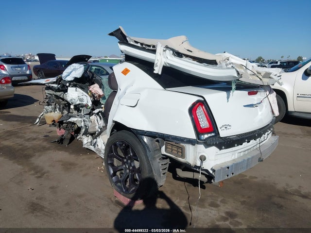 2019 Chrysler 300 Touring მანქანა იყიდება აუქციონზე, vin: 2C3CCAAG8KH727184, აუქციონის ნომერი: 44499322