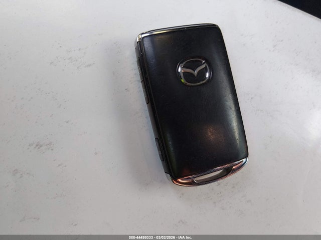 Mazda Mazda3 Premium Package 2019 JM1BPBNM4K1135779 Image 11