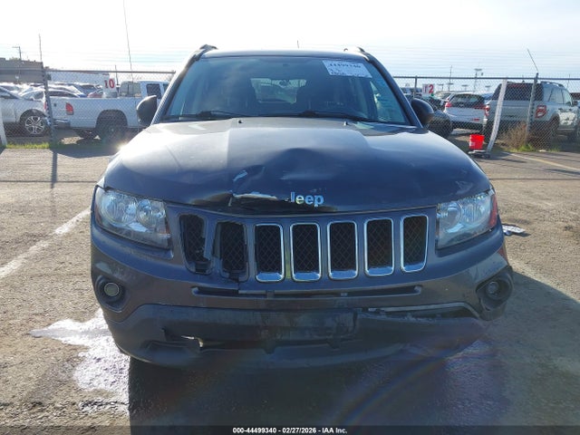 2015 Jeep Compass Sport მანქანა იყიდება აუქციონზე, vin: 1C4NJDBB0FD206669, აუქციონის ნომერი: 44499340